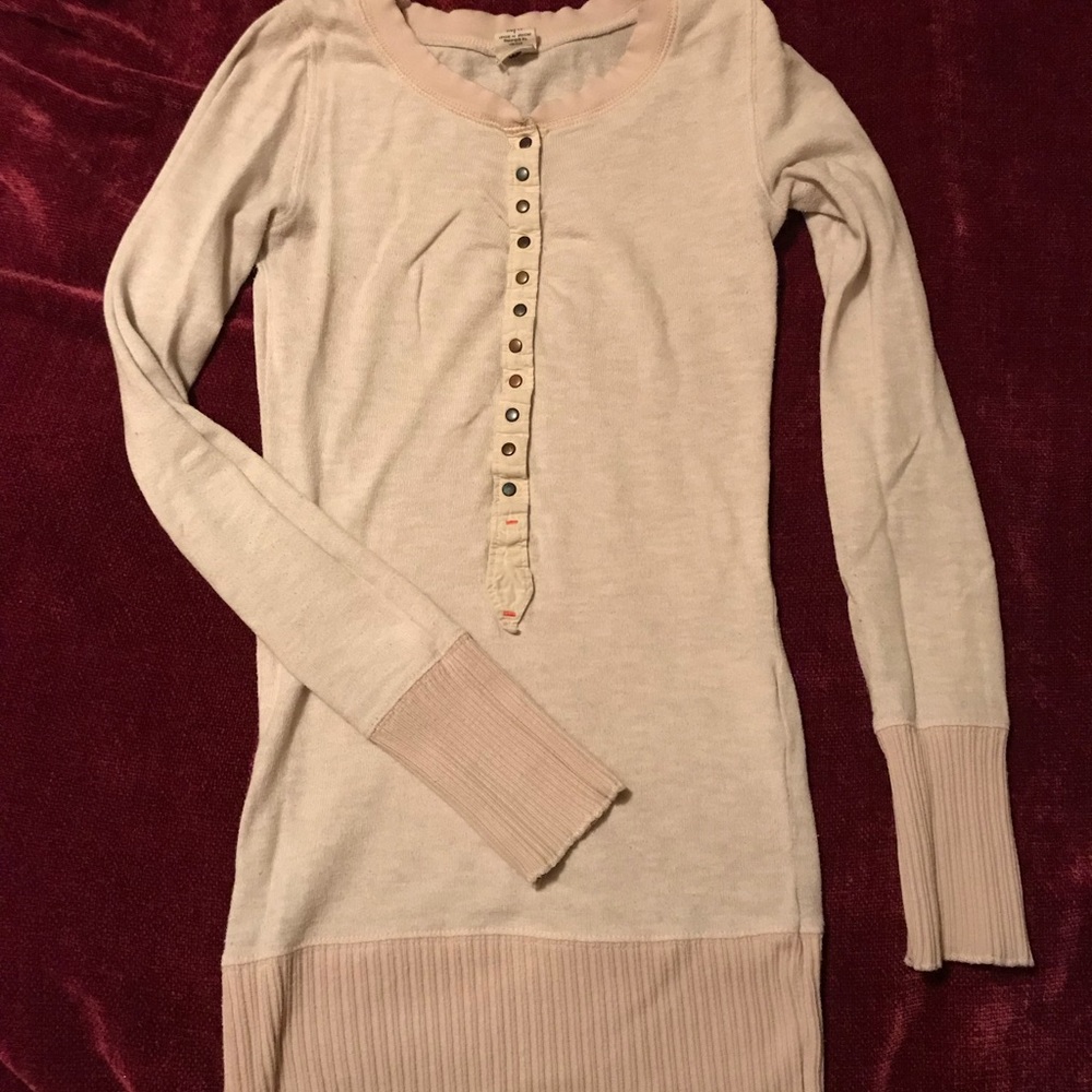Free People long sleeved shirt XS